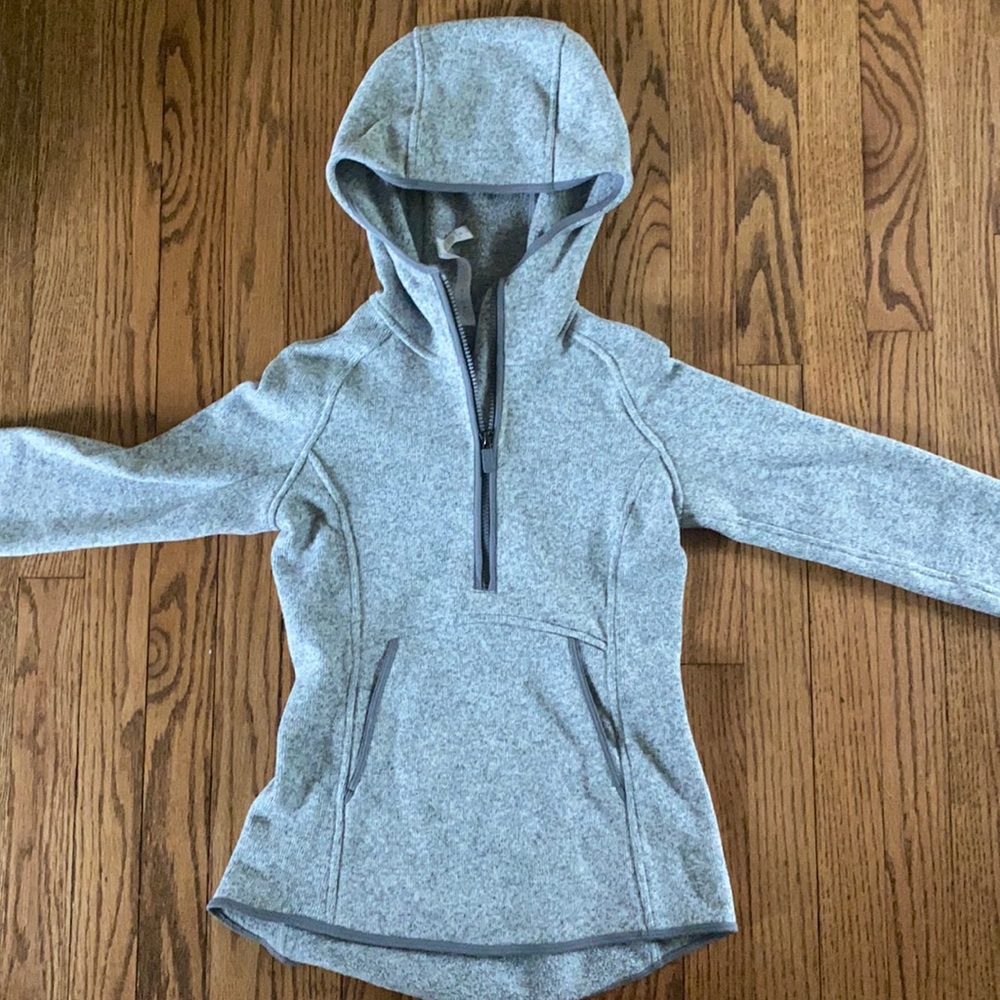 Lululemon Pullover